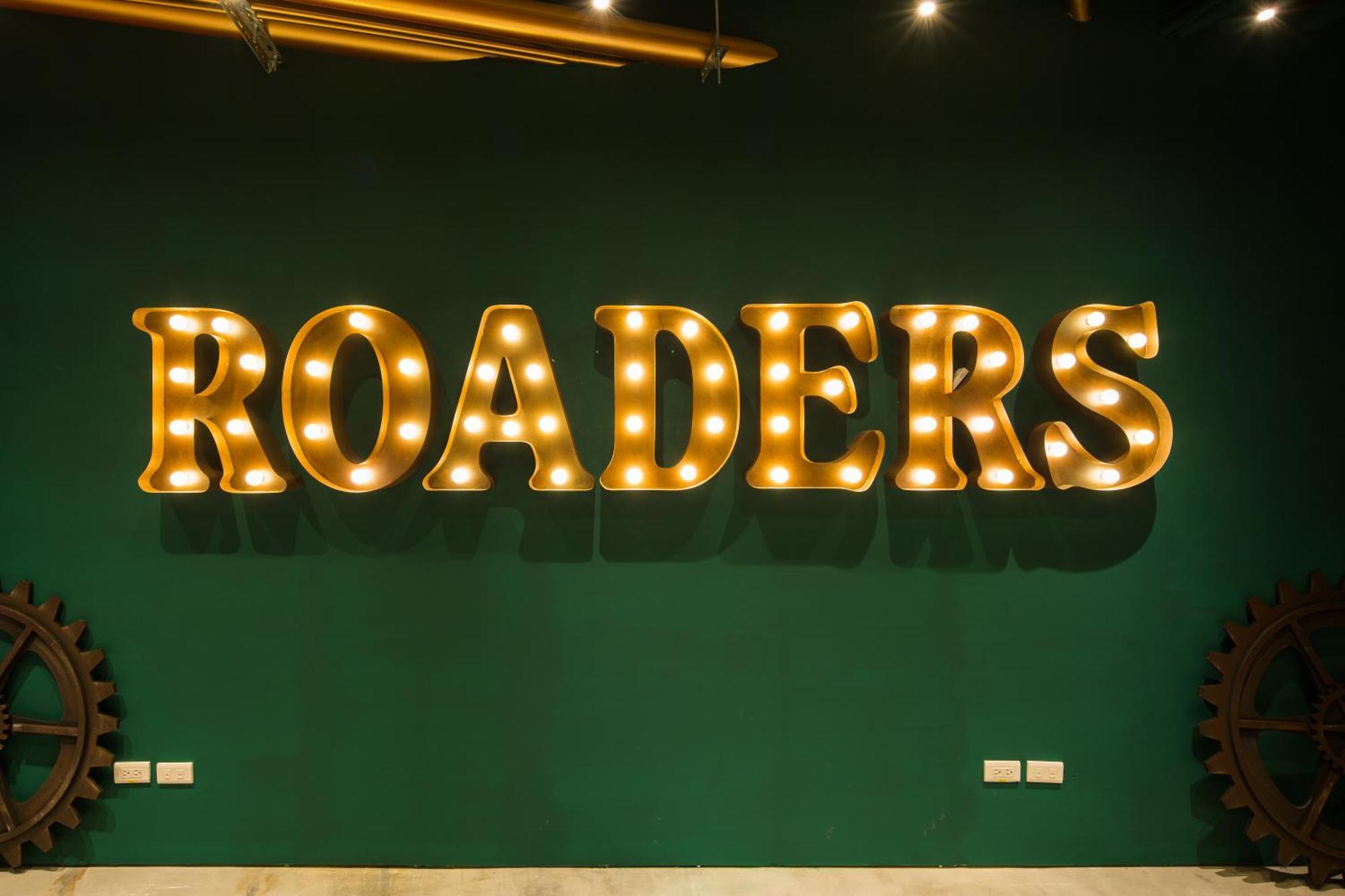 Roaders Hotel Zhonghua Тайбэй Экстерьер фото